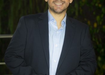Rojo: “En seis años, Bolivia duplicó el número de conexiones a internet”