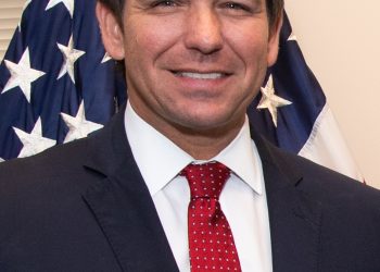 Ron DeSantis anunció su candidatura