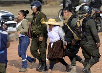 GIEI: También hubo violencia sexual: policías tocando pezones o genitales de mujeres