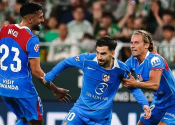 Atlético de Madrid logra ante el Betis su primer triunfo fuera de casa