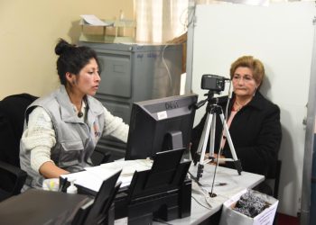 Segip asiste a ancianos, embarazadas y enfermos a domicilio a través de WhatsApp