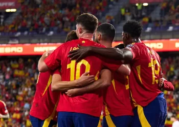España deja casi sellado su boleto al Mundial tras golear a Bulgaria