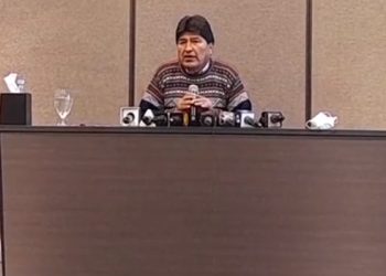 Evo Morales dice que la pandemia es parte de una guerra biológica