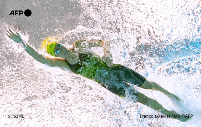 La nadadora australiana Emma McKeon gana el oro olímpico en 100 metros libre