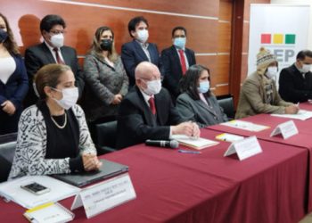 El TSE refuta denuncias de vocal renunciante Baptista y las califica de ‘fantasiosas e insostenibles’