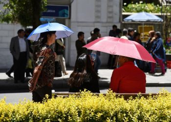 La Alcaldía de La Paz alerta de ola de calor, lluvias y alta radiación hasta el 27 de octubre