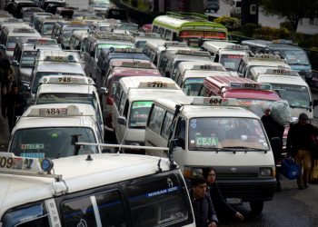 La propuesta de ‘nivelación’ de pasajes se define hasta fin de mes en El Alto
