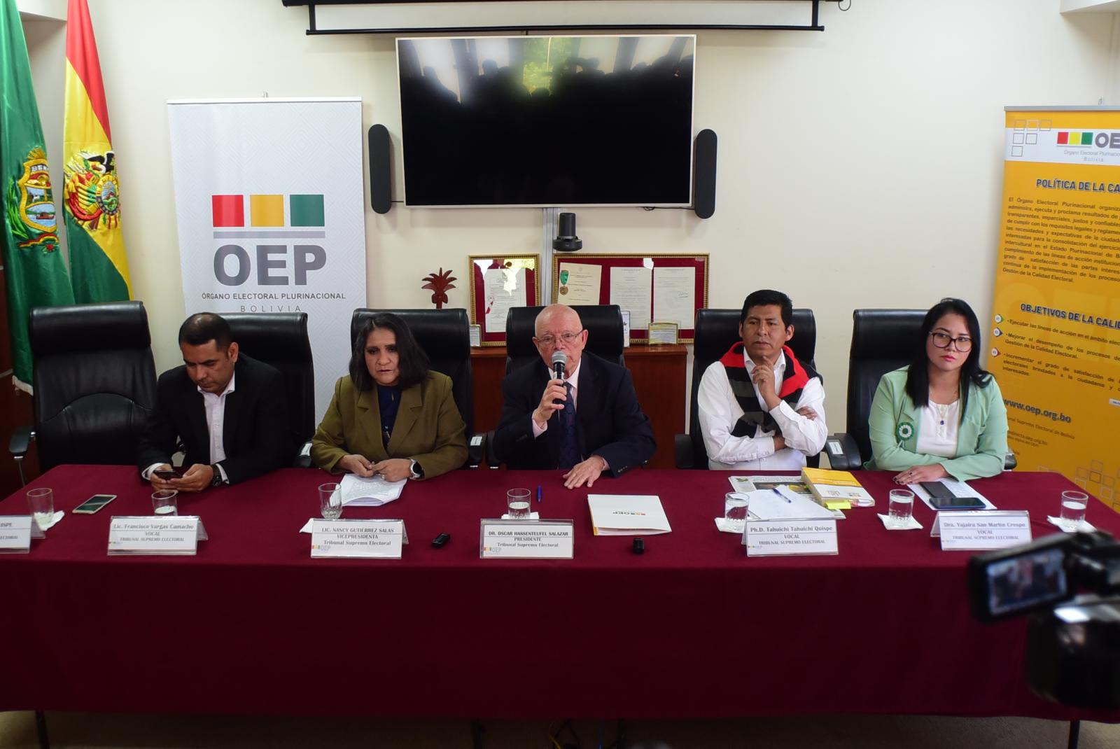 Hassenteufel es reelecto como presidente del TSE; se plantea que las judiciales sean el domingo 26 de noviembre