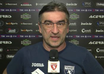 El entrenador del Torino denuncia insultos racistas de hinchas de la Spezia