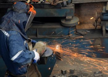 El Gobierno explora propuestas con los trabajadores para ‘reconstruir’ la economía
