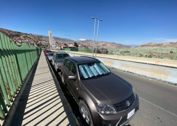 Puente Libertad: una obra millonaria convertida en un parqueo público en La Paz por falta de un viaducto