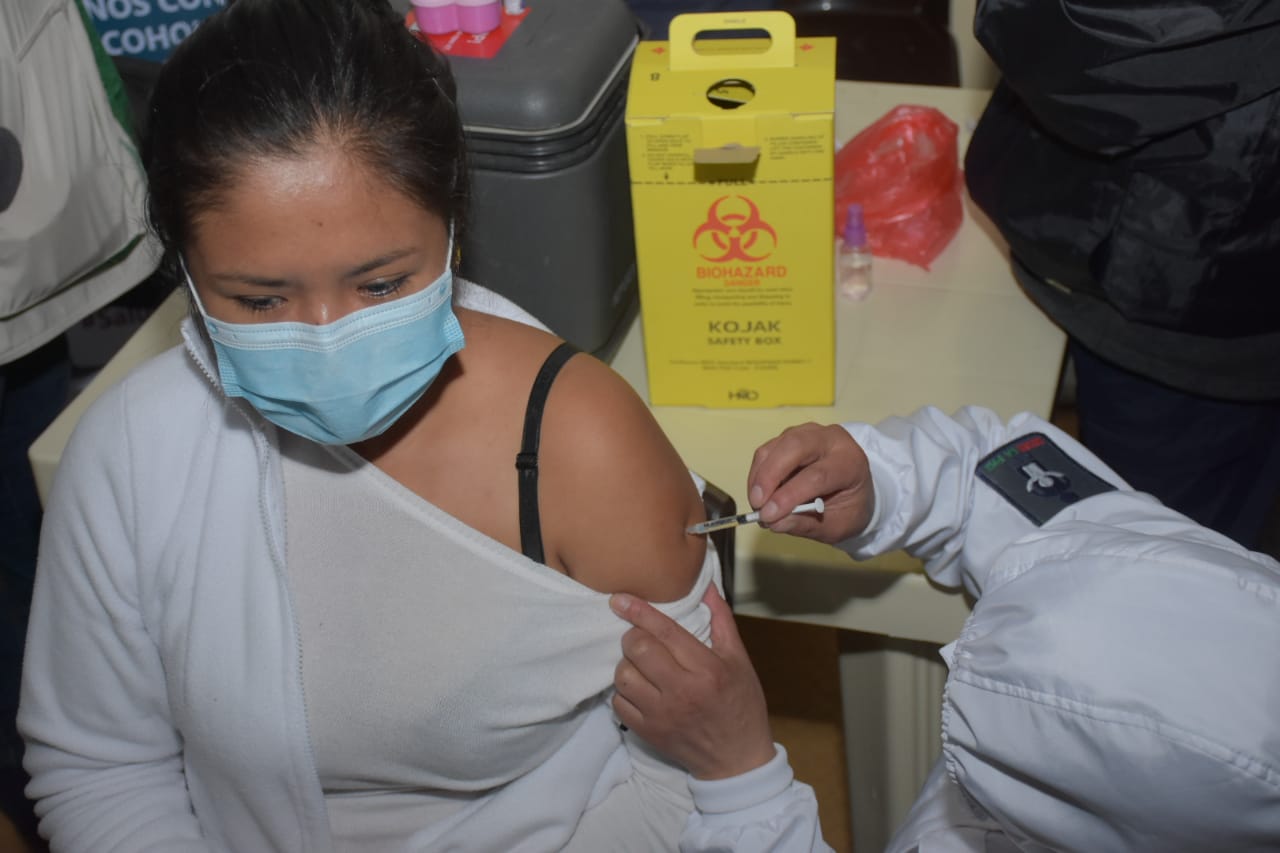 La Justicia rechaza la acción con la que la Alcaldía de La Paz pretendía obligar la vacunación