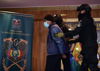 Una niña develó el feminicidio de su madre en Viacha, enterrada de manera furtiva