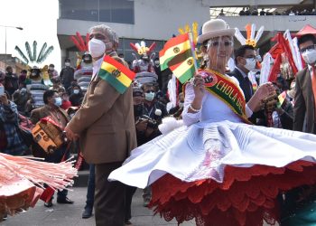 Arias sugiere formar una comisión para explicar que la morenada es boliviana