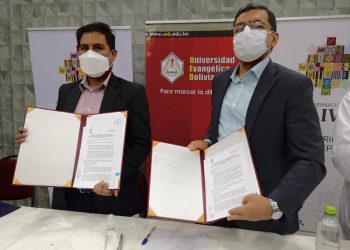 La Universidad Evangélica Boliviana se suma a la vacunación masiva en Santa Cruz