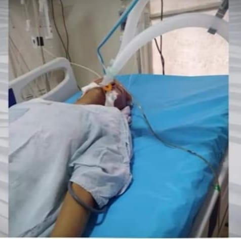 Víctima de violencia intrafamiliar se debate entre la vida y la muerte