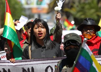 Salud inicia investigación sobre posible vacunación irregular de la hija de Evo Morales