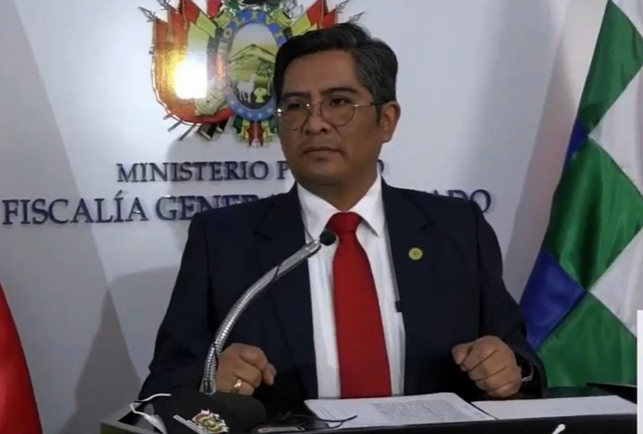La Fiscalía convocará a declarar en calidad de testigo a Carlos Mesa en el caso ‘Golpe de Estado’