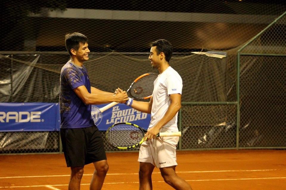 Dellien y Zeballos avanzan en el Challenger de Prostejov