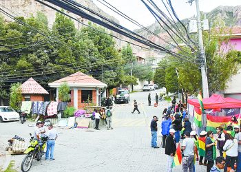 El Gobierno califica de ‘vergonzoso’ argumento de excanciller Longaric sobre salvoconductos