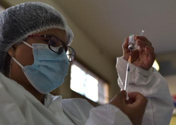 El Gobierno analiza posible nueva ampliación del rango etario para la vacunación contra el COVID-19
