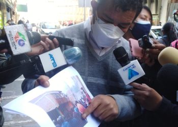 Borda presenta pruebas de violencia en la Fiscalía y ratifica que fue ilegal la asunción de Áñez