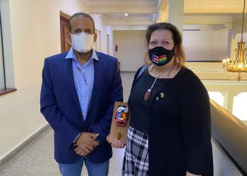 Phillips se reúne con Camacho y dice que Santa Cruz jugará ‘papel vital’ en la pospandemia