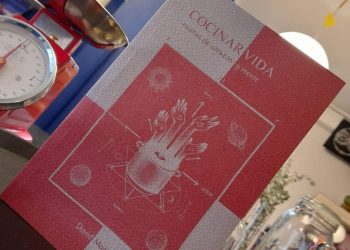 Sello editorial Polylepis presenta libro con recetas de cocina en forma de cuentos e ilustradas