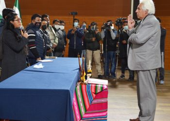 Posesionan a Saúl Calderón como nuevo secretario municipal de Salud de El Alto
