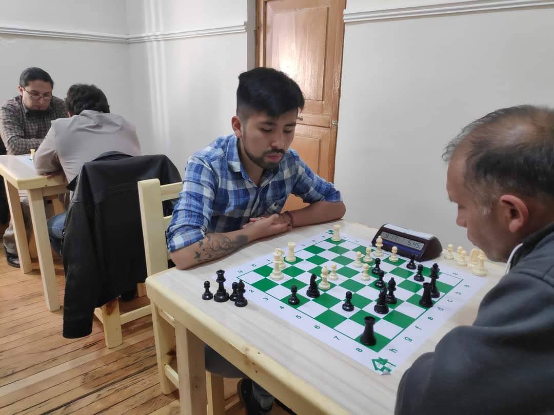 El Club Blitz ofrece cursos presenciales de ajedrez