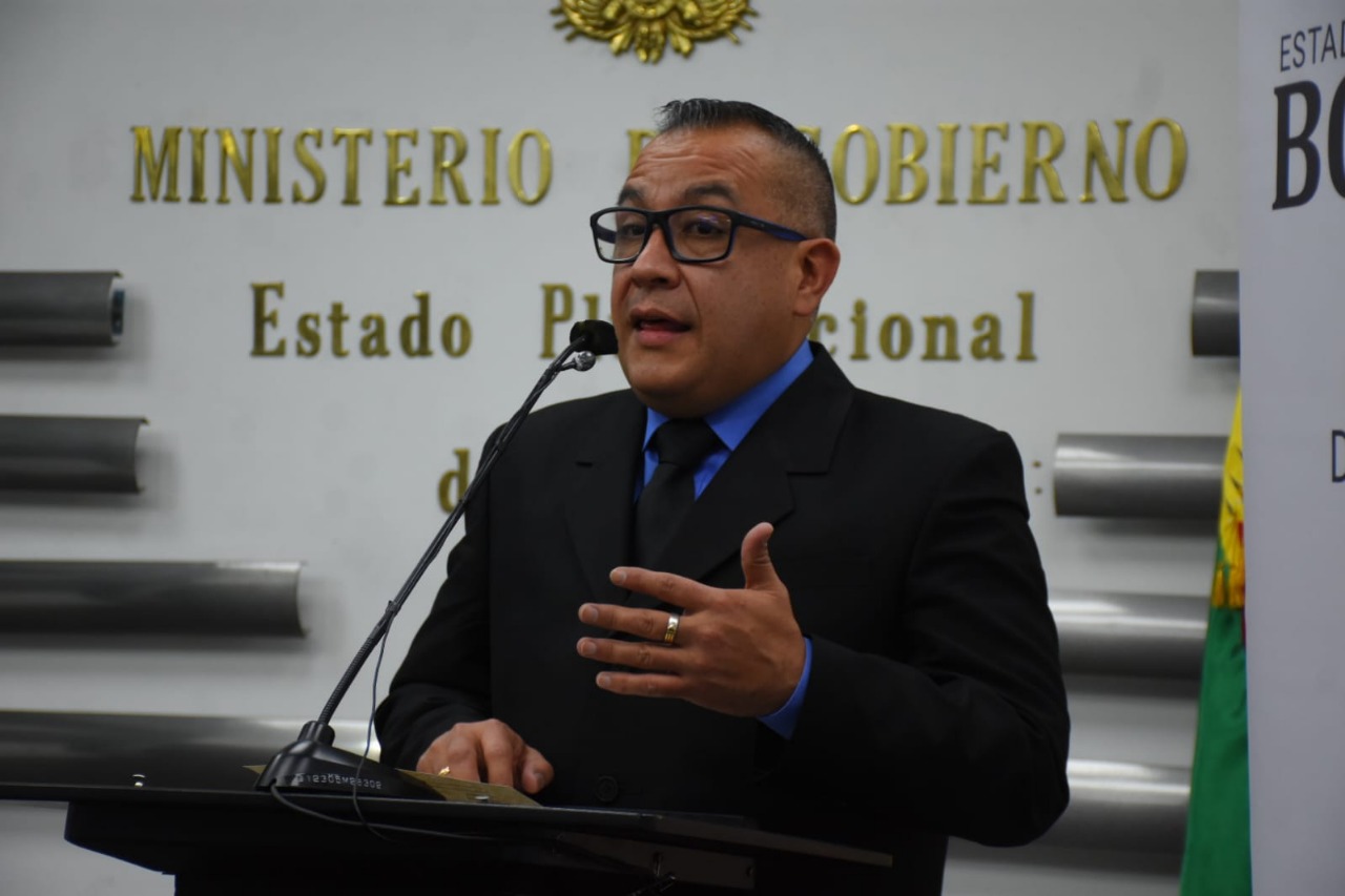 Cox reporta bloqueo de ‘chuteros’ en dos regiones y anuncia intervención policial