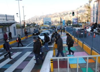 La Alcaldía de La Paz entrega el paso escalonado de la Curva de Holguín