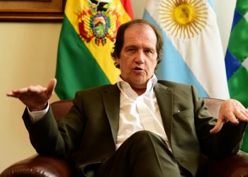 Basteiro sospecha que mediante una llamada telefónica se solicitó pertrechos a Argentina