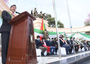 Arce quiere que el Chaco sea la primera región en vacunar al 100% de su población