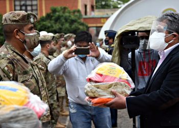 Novillo pide a las FFAA evitar que con incendios se ‘conspire’ contra el Gobierno