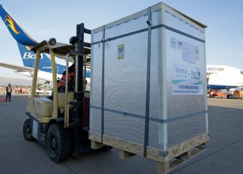 Arriban al país 3,3 millones de vacunas chinas y aún se esperan tres donaciones