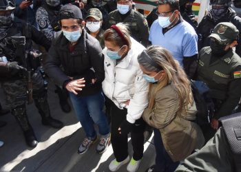 La expresidenta Jeanine Áñez nuevamente intentará obtener su libertad este martes