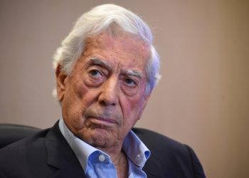 La senadora Cecilia Requena está horrorizada con el relato de Vargas Llosa