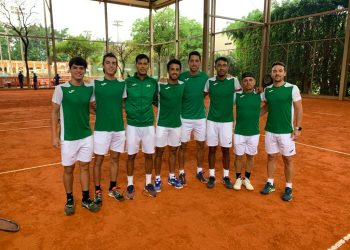 Selección tenis trabaja completa en Paraguay para la Copa Davis