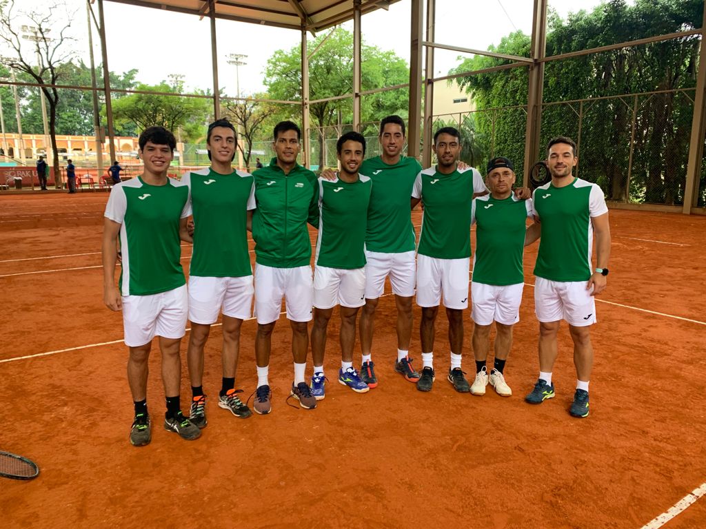 Selección tenis trabaja completa en Paraguay para la Copa Davis