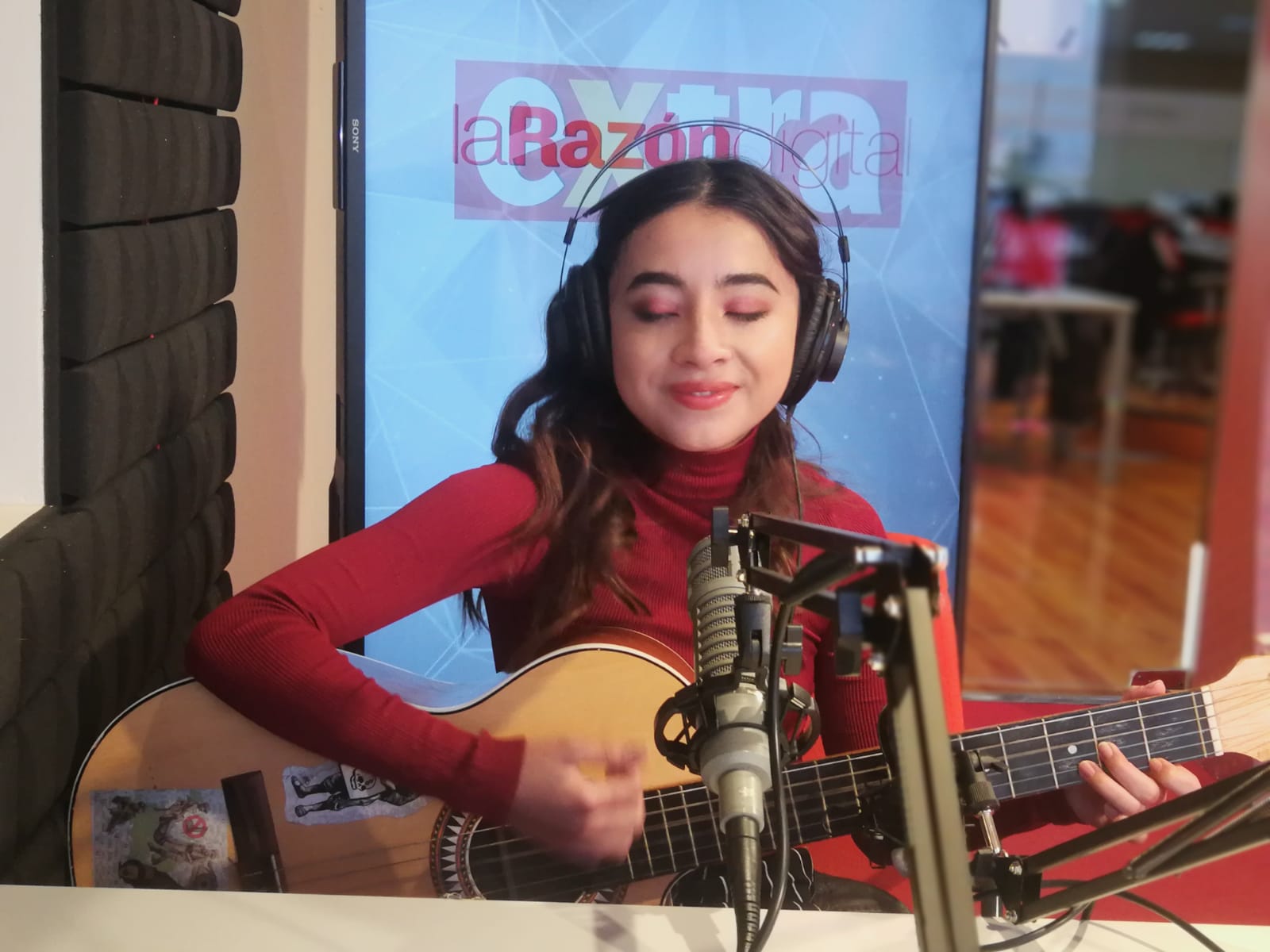 Nia Cole, una nueva voz para la música pop boliviana