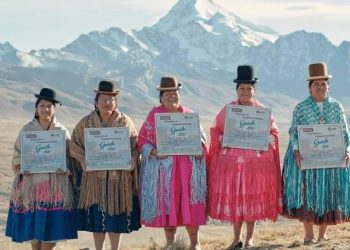 El documental ‘Cholitas’ ya se exhibe en cines de Bolivia