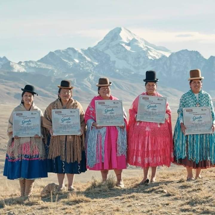 El documental ‘Cholitas’ ya se exhibe en cines de Bolivia