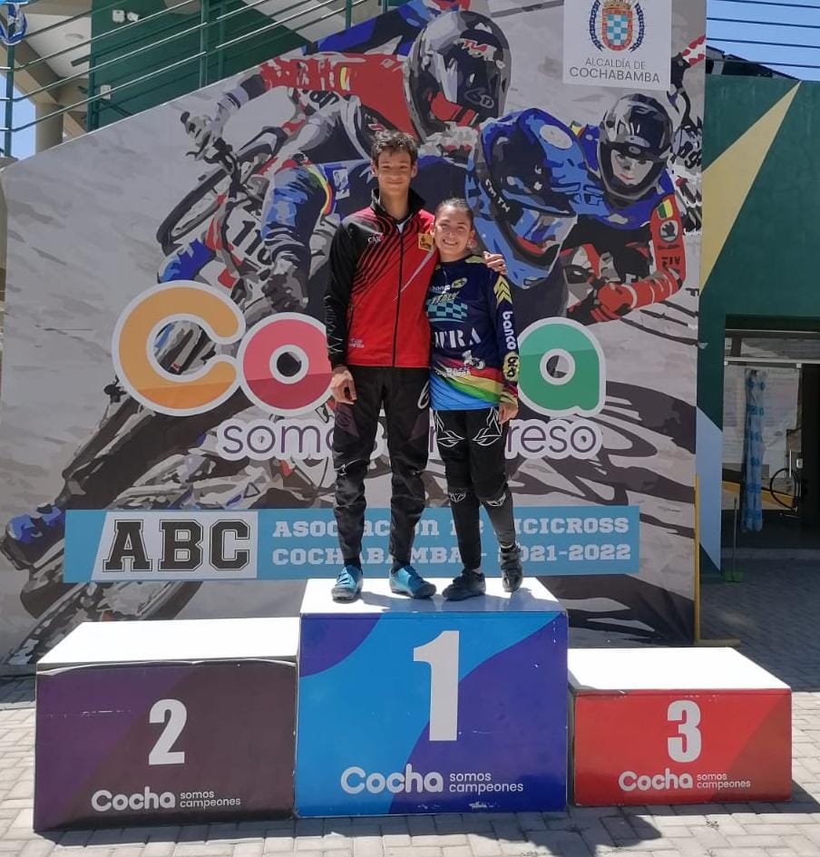 Bicicrosistas Valda y Enríquez se clasifican a los Juegos Panamericanos Junior