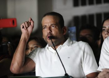 Camacho mantiene su decisión de declarar en La Paz por el caso Golpe de Estado