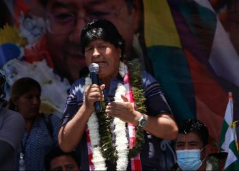 Morales advierte ‘impotencia de Calvo’ tras sus dichos sobre la wiphala y migrantes