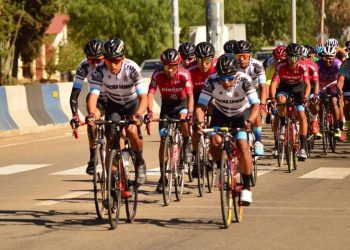 Cotumba y Sarabia triunfan en la Vuelta Ciclística a Cochabamba