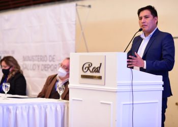 Auza llama a gobernaciones y alcaldías a priorizar la salud para la reactivación económica