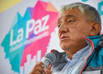 Revilla: ‘Ni inventando mentiras borrarán el incendio y la destrucción que causaron en La Paz’