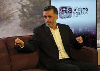 Llorenti cree que aún hay ‘intereses golpistas latentes’ e insta a ‘no pecar de ingenuos’